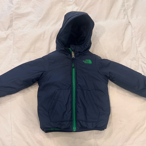 NORTHFACE | reversible puffer jacket size 2T - Picture 5 of 5